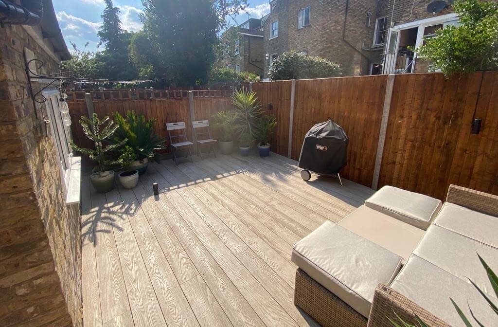 Composite Decking Sutton SM1/SM2