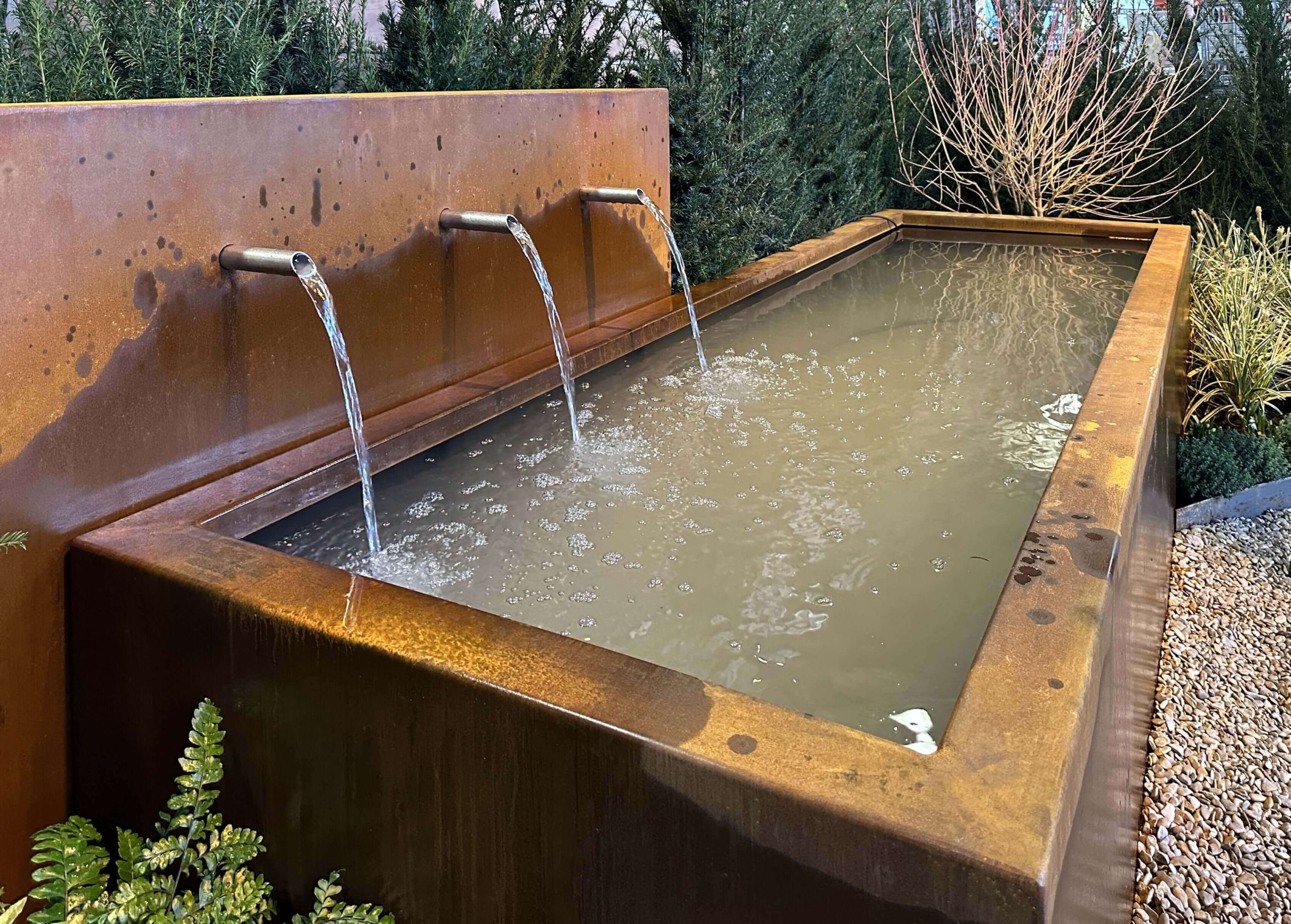 Garden Water Feature/Fountain Installation Sutton SM1/SM2