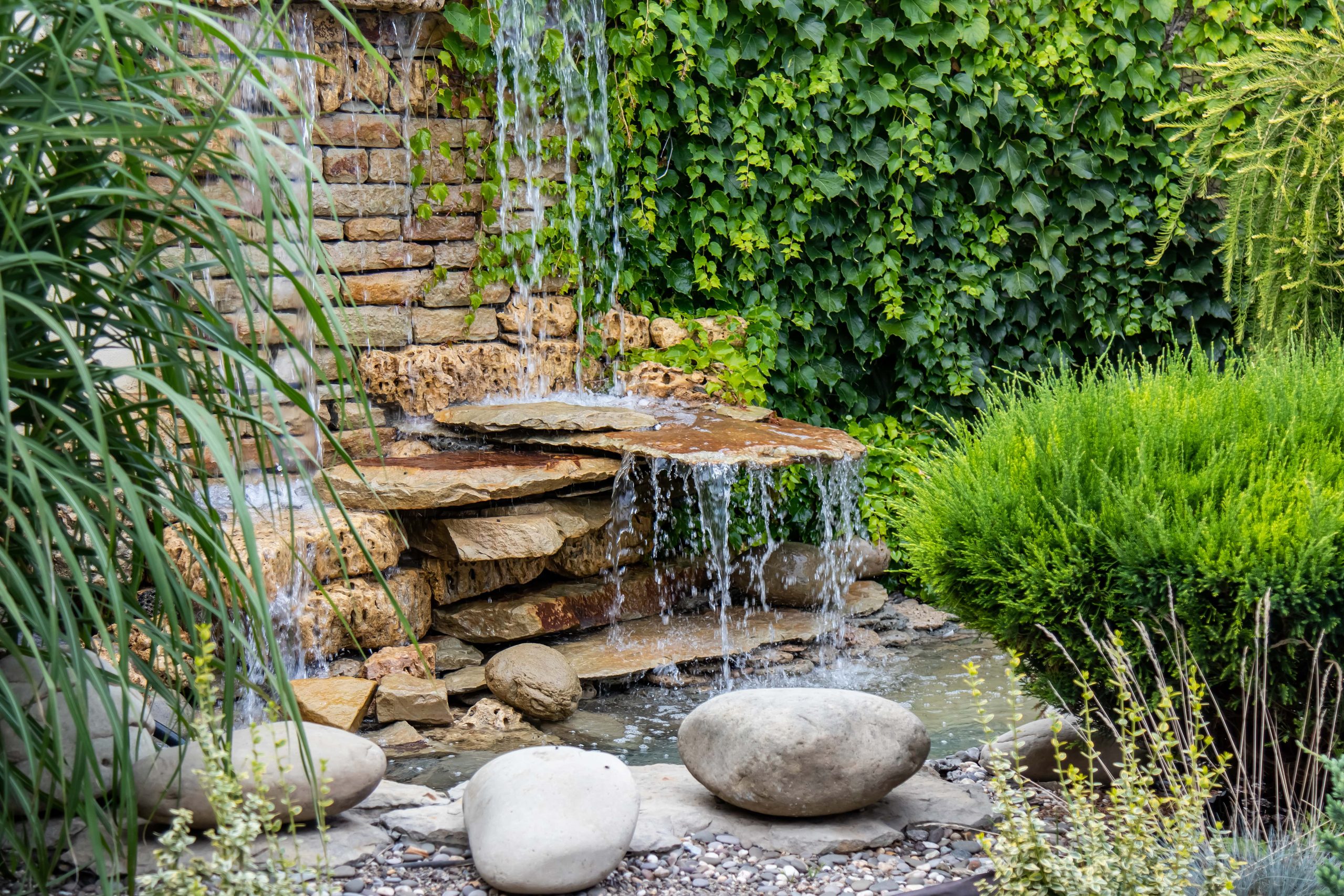Garden Water Feature Installers Sutton SM1/SM2