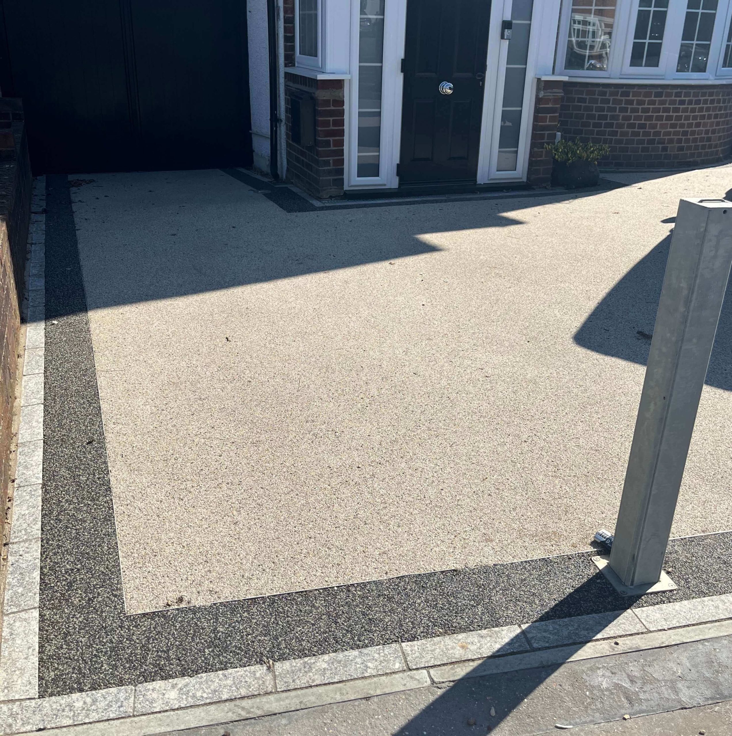 Resin Driveway Installers Sutton SM1/SM2